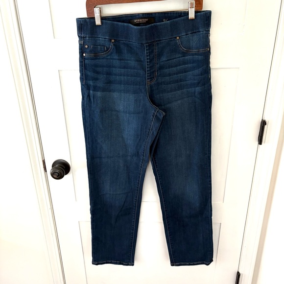 Liverpool Denim - Liverpool The Slim Stretch Pull On Jeans. Size 12/31.